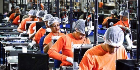 Mercado de PCs do Brasil deve encolher quase um terço em 2015, diz IDC