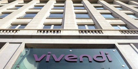 Vivendi pode elevar novamente fatia na Telecom Italia, diz jornal francês