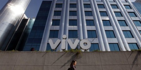 Telefônica conclui com Vivendi troca de ações da Vivo