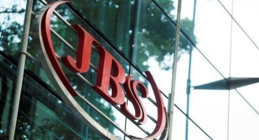 JBS iniciará 2016 pronta para aquisições, diz presidente