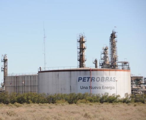 Preço faz YPF desistir de ativos da Petrobras