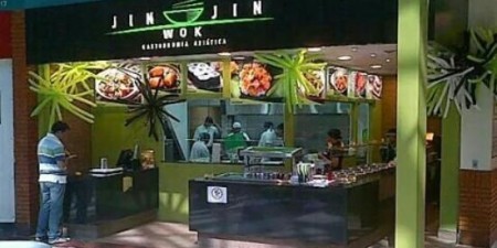 FUNDO UNE REDES DE FAST-FOOD EM HOLDING COM 330 PONTOS