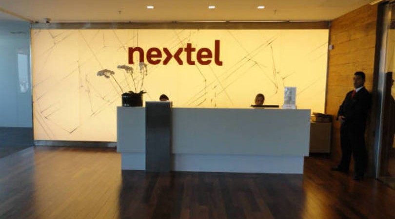 Endividada, operadora Nextel procura compradores no Brasil