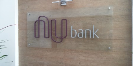 Nubank recebe mais de R$ 200 milhões em seu 4º aporte