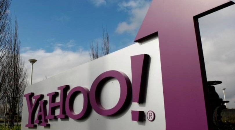 Yahoo sinaliza que está aberto para venda