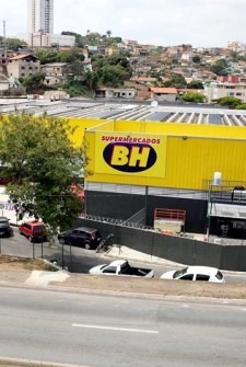 BH Busca Mercado no Interior Rede Adquire 14 Lojas do Sales Supermercados