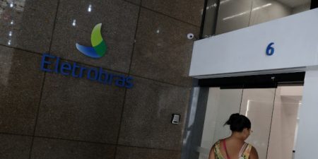 Eletronorte avalia vender fatia em linhão e comprar parte da Eletrobras em Belo Monte