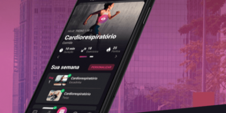 Raia Drogasil (RADL3) anuncia aquisição acionária da B2U Editora, dona da Tech.Fit