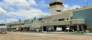 Leilão de aeroportos deve atrair ao menos sete grupos, com investimento de R$ 6 bi